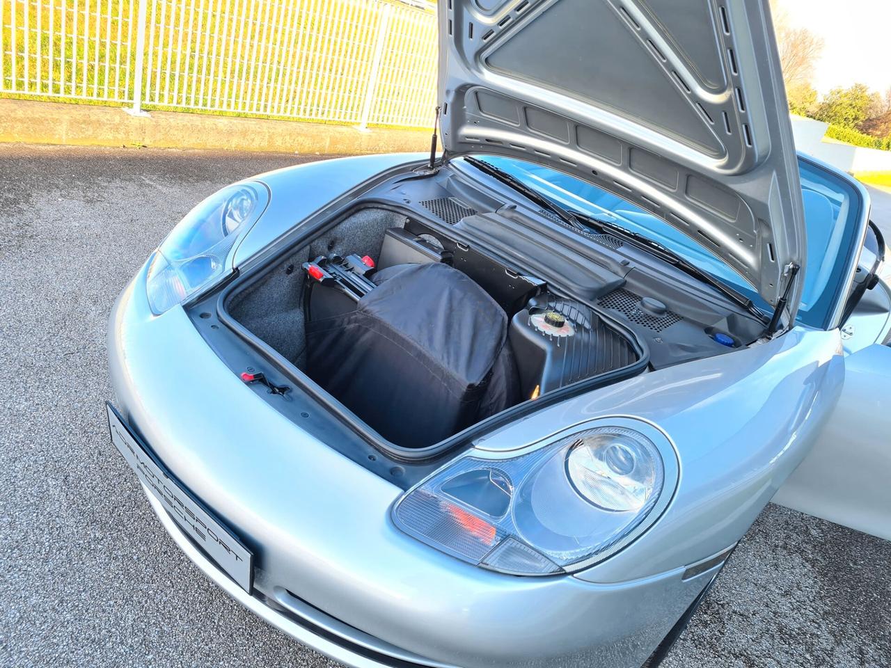 Porsche 911 996 Carrera Cabriolet