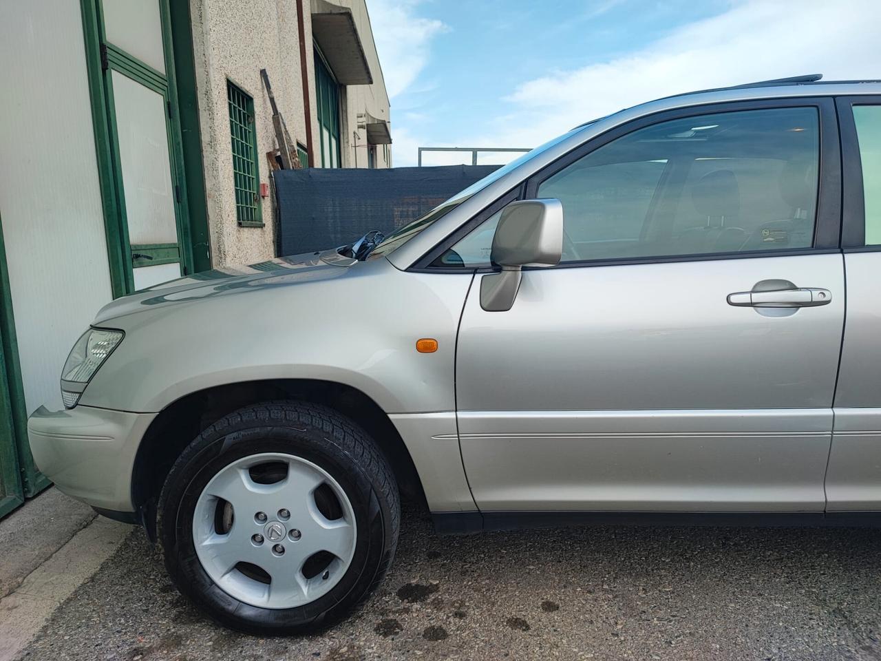 Lexus RX 300 ASI BENZINA AUTOMATICO 2001
