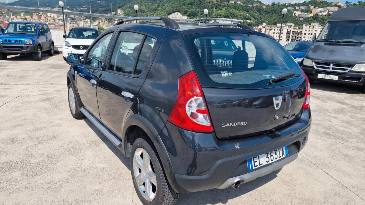 Dacia Sandero Stepway 1.6 8V GPL 85CV