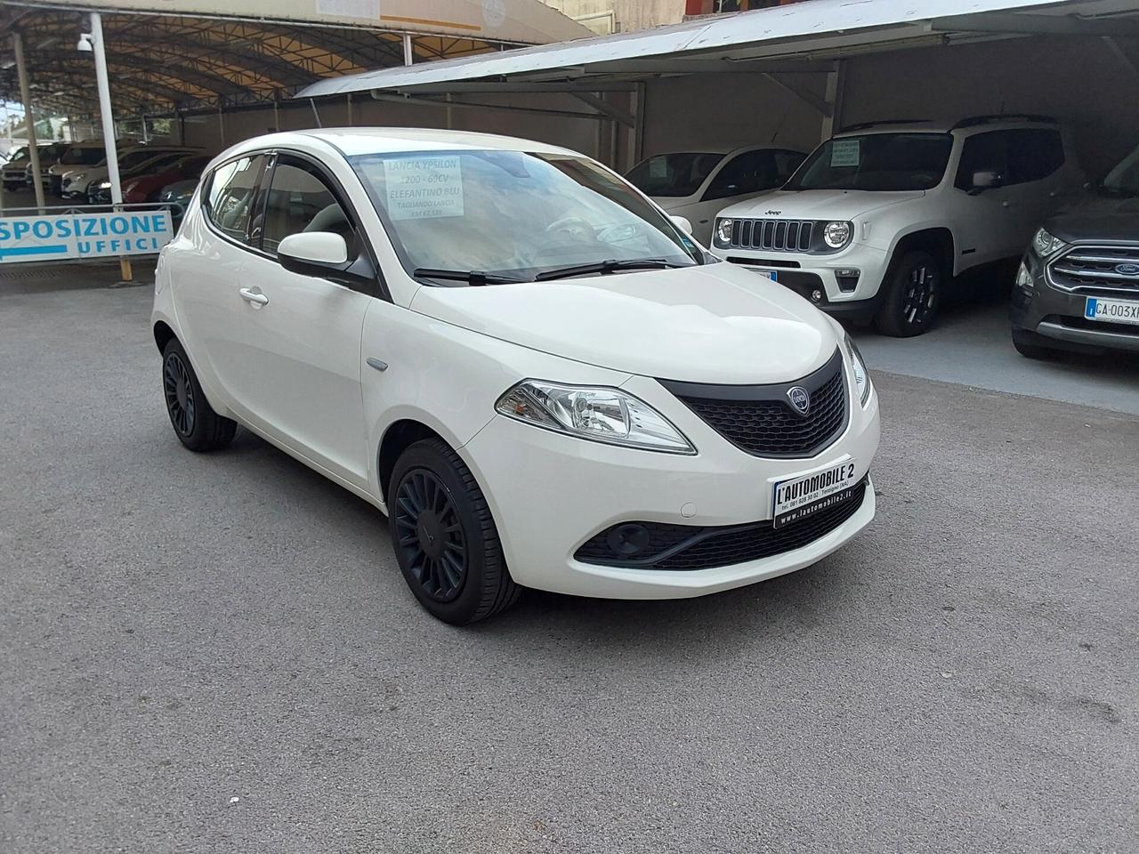 Lancia Ypsilon 1.2 69 CV Elefantino Blu