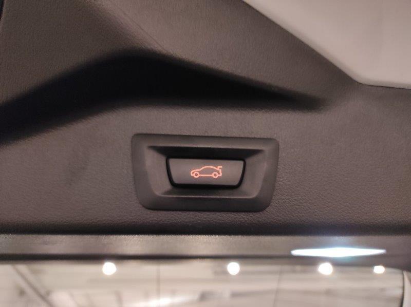 BMW X5 (G05/F95) - X5 xDrive30d 48V Business