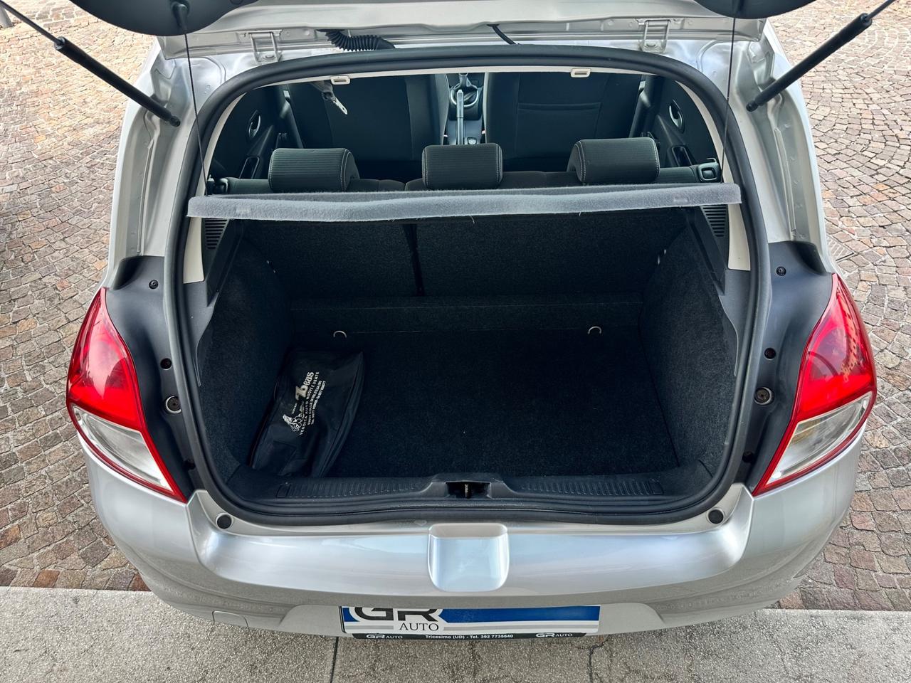 Renault Clio 1.2Bz 75Cv 5P Dynamique -Neopatentati