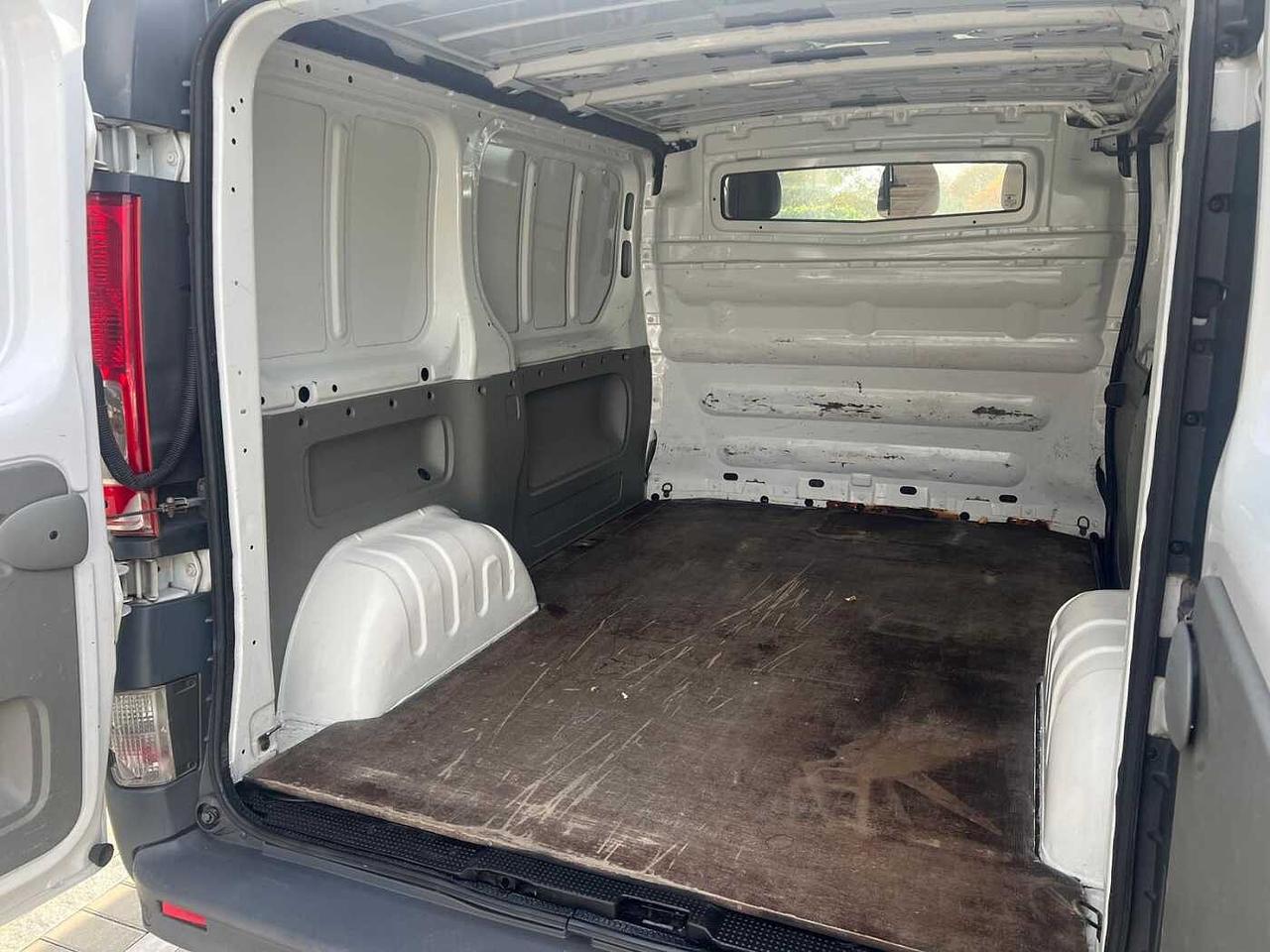 Renault Trafic T27 2.0 dCi/115 PC-TN Furgone DPF