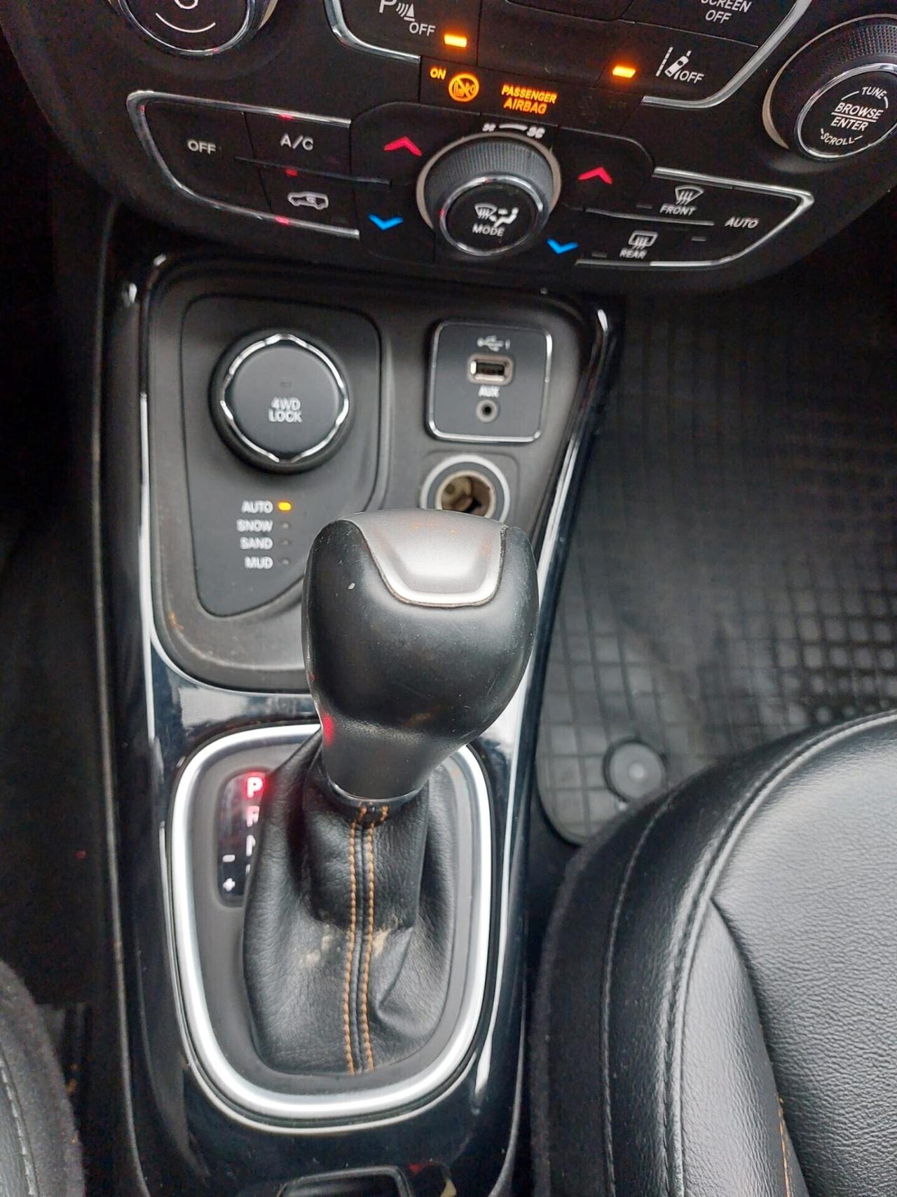 Jeep Compass 2.0 Multijet II aut. 4WD Limited UNICO PROP