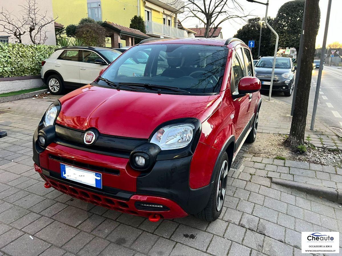 FIAT - Panda - 1.0 FireFly S&S Hybrid City Cross