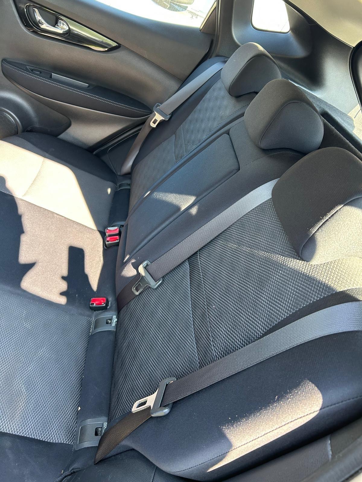 Nissan Qashqai 1.6 dCi AUTOMATICO POCO INCIDENTATO