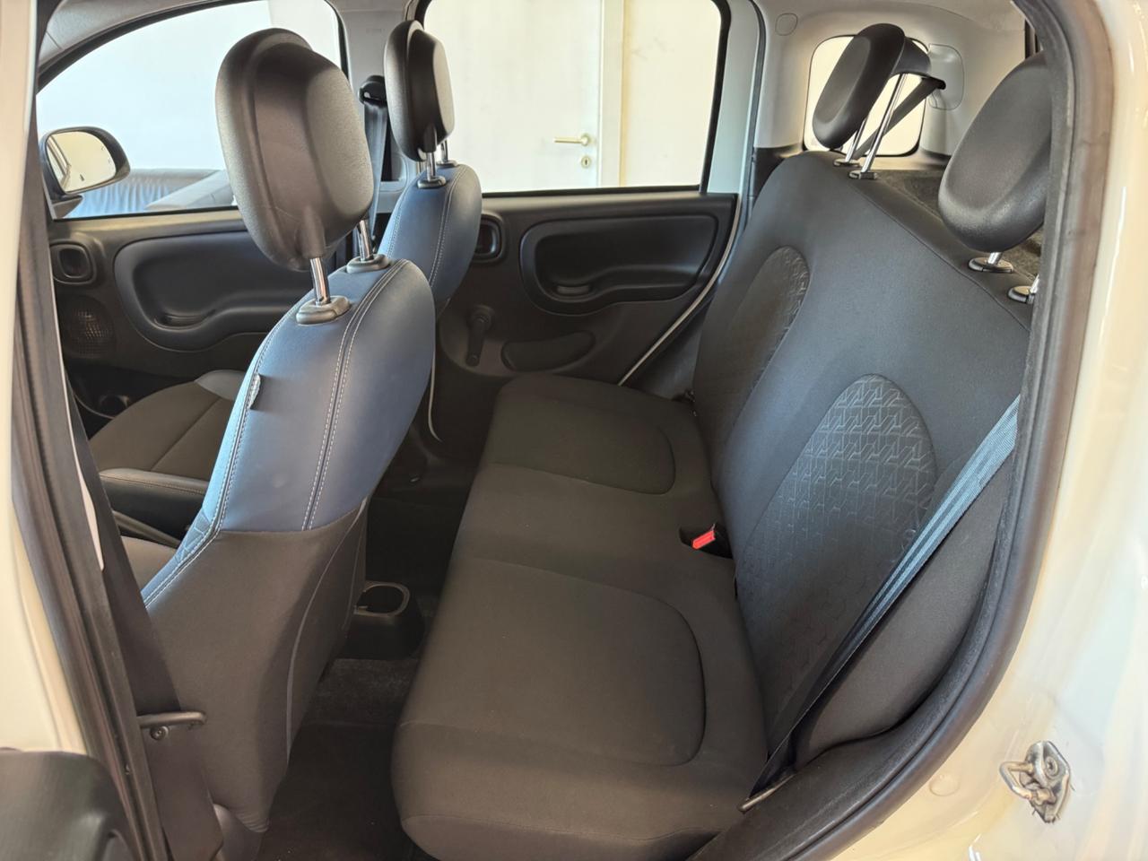 FIAT PANDA 1.0 FireFly S&S HYBRID CITY CROSS