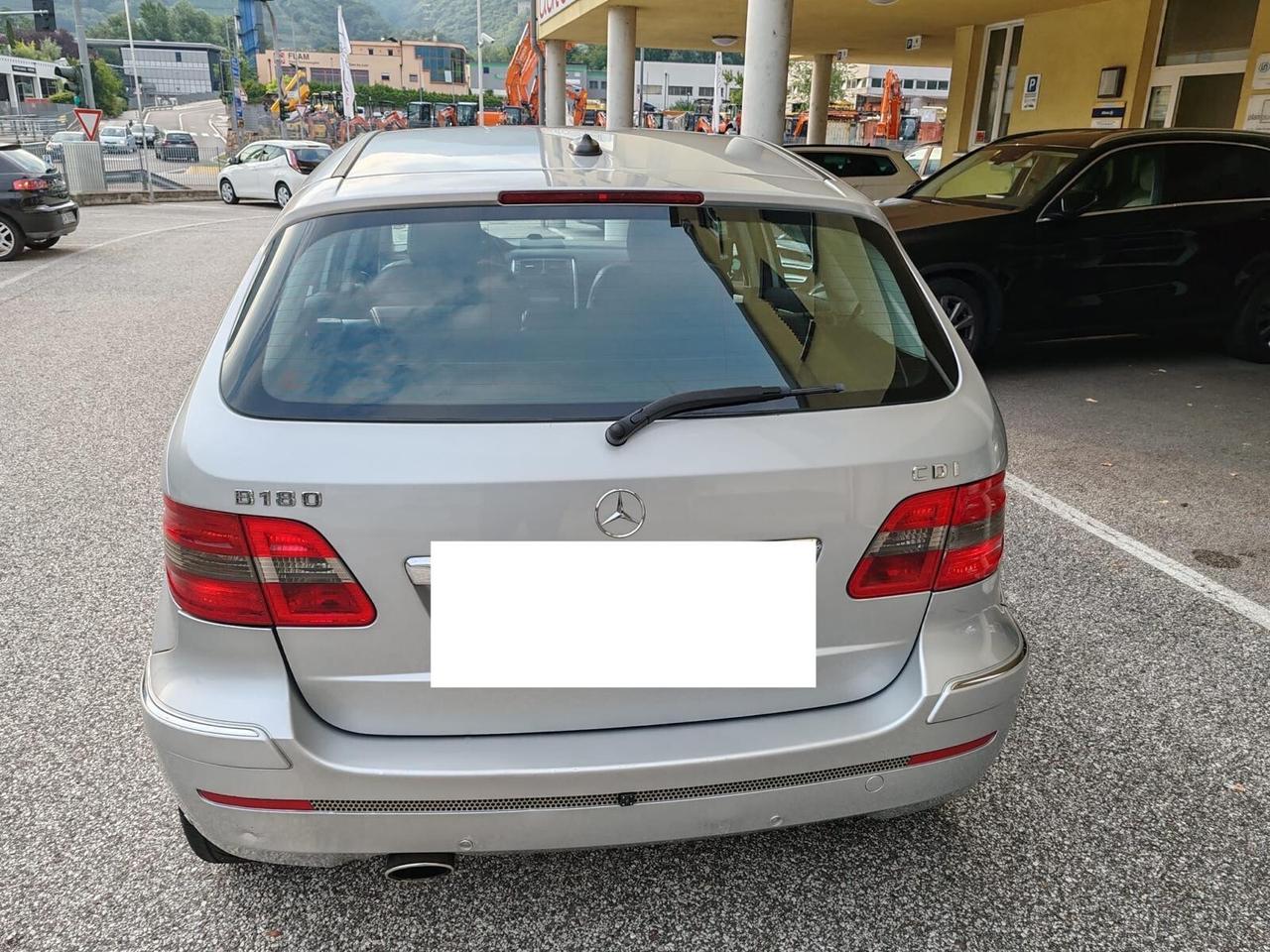 Mercedes-benz B 180 AUTOMATIC Executive