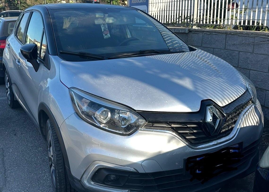 Renault Captur dCi 8V 110 CV Start&Stop Energy Initiale Paris