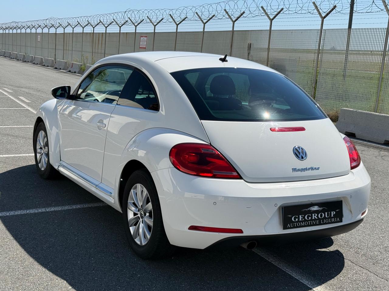 Volkswagen Maggiolino 1.6 TDI Design