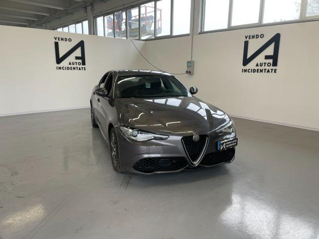 ALFA ROMEO Giulia 2.2 TURBODIESEL 160CV AT8 BUSINESS *ALLUVIONATA*