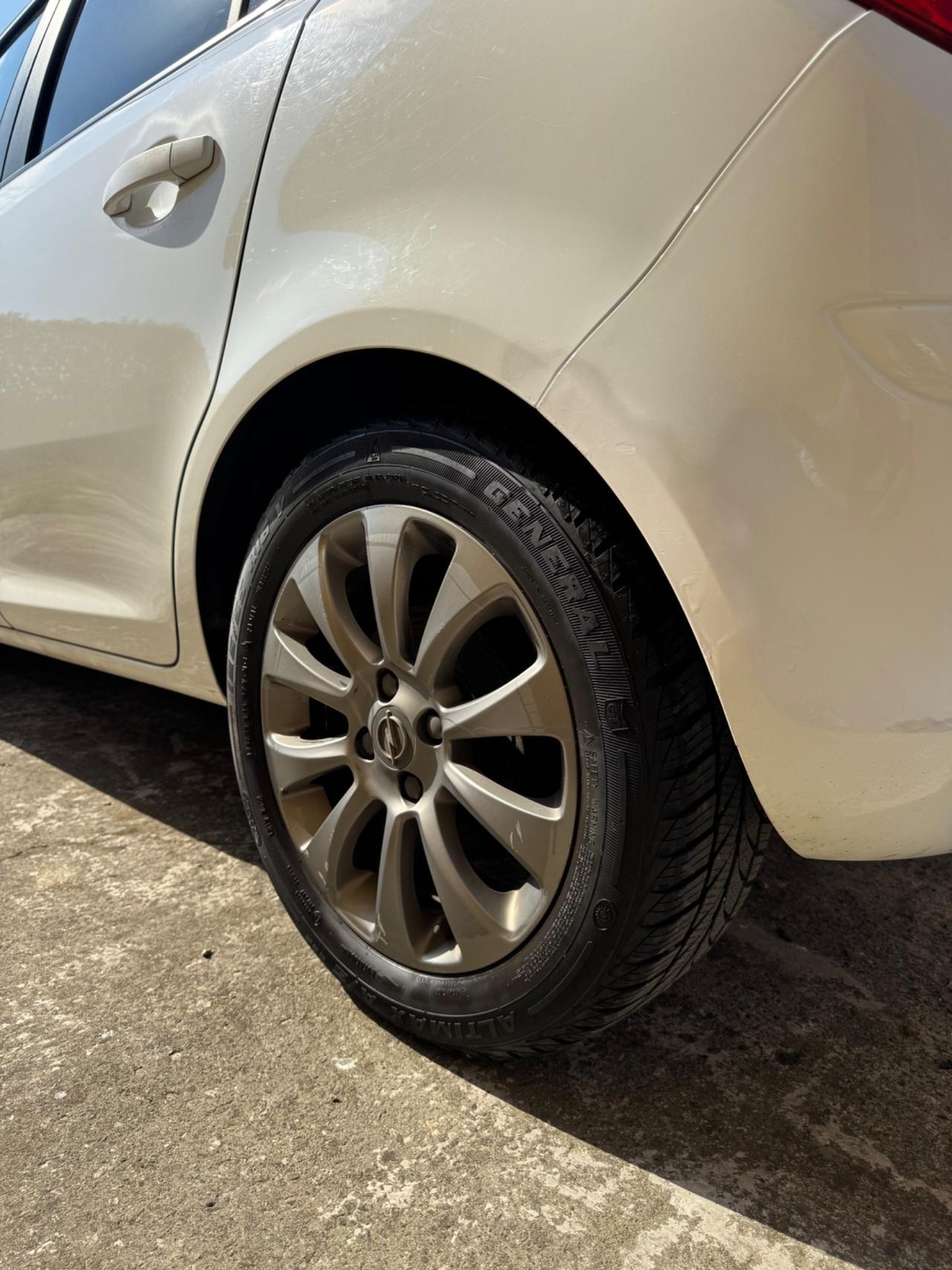 Opel Corsa 1.2 5 porte Edition