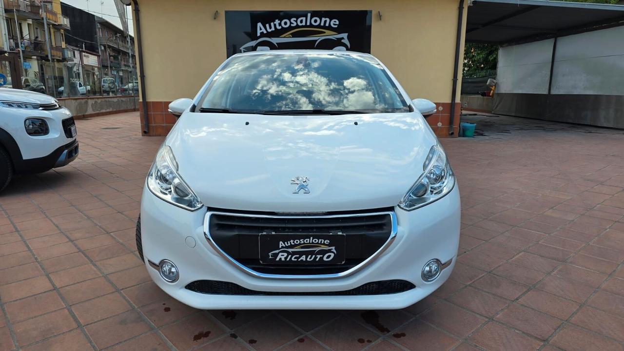 Peugeot 208 1.6 e-HDi 92 CV Stop&Start 5 porte Allure