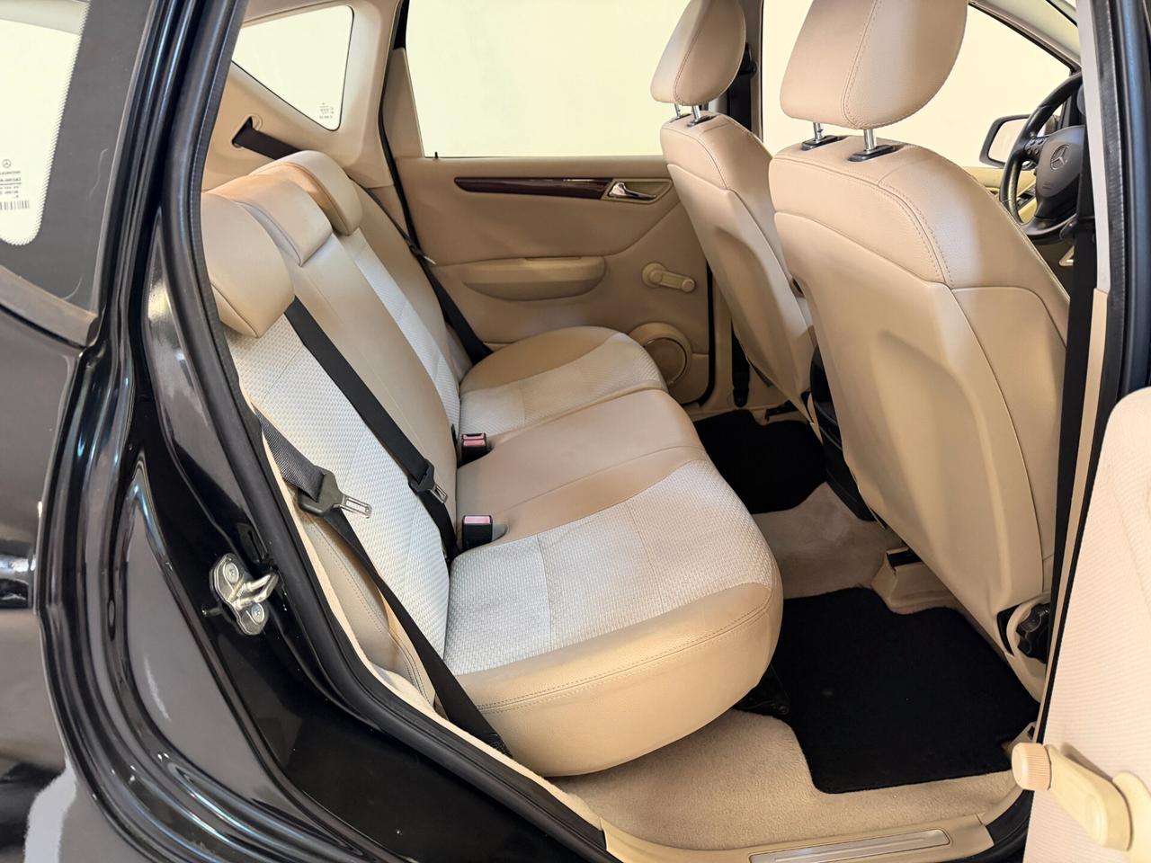 Mercedes-benz A 160 CDI AUTOMATICA Premium TAGLIANDATA NEOPATENTATI