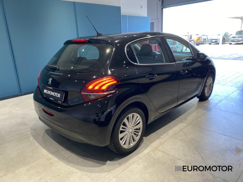 Peugeot 208 5 Porte 1.2 PureTech Allure