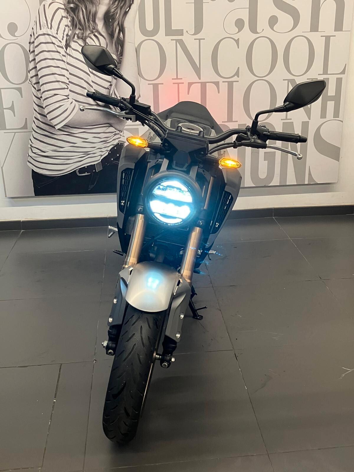 Honda CB 125 R ABS