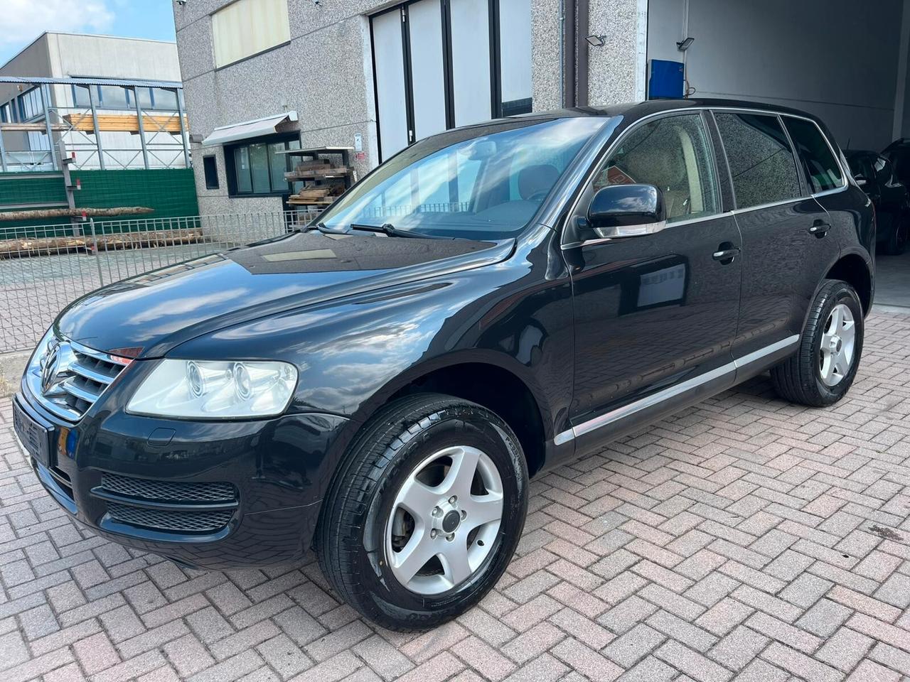 Volkswagen Touareg 2.5 R5 TDI gancio traino