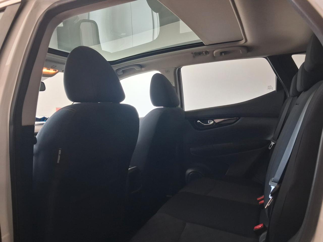 Nissan Qashqai 1.6 dCi 4WD Tekna unico proprietario