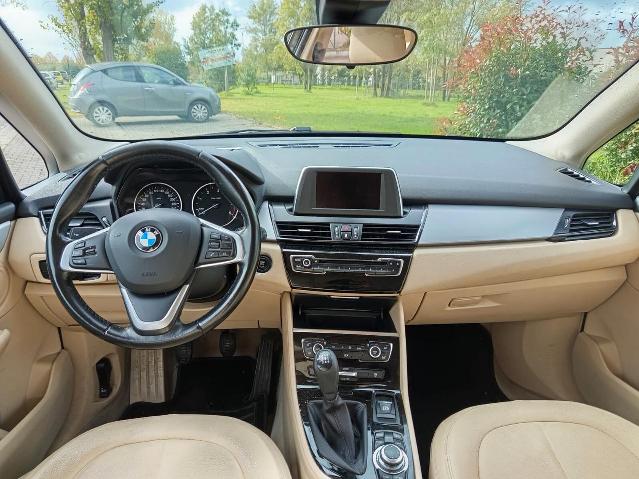 Bmw 216 216d Active Tourer Luxury