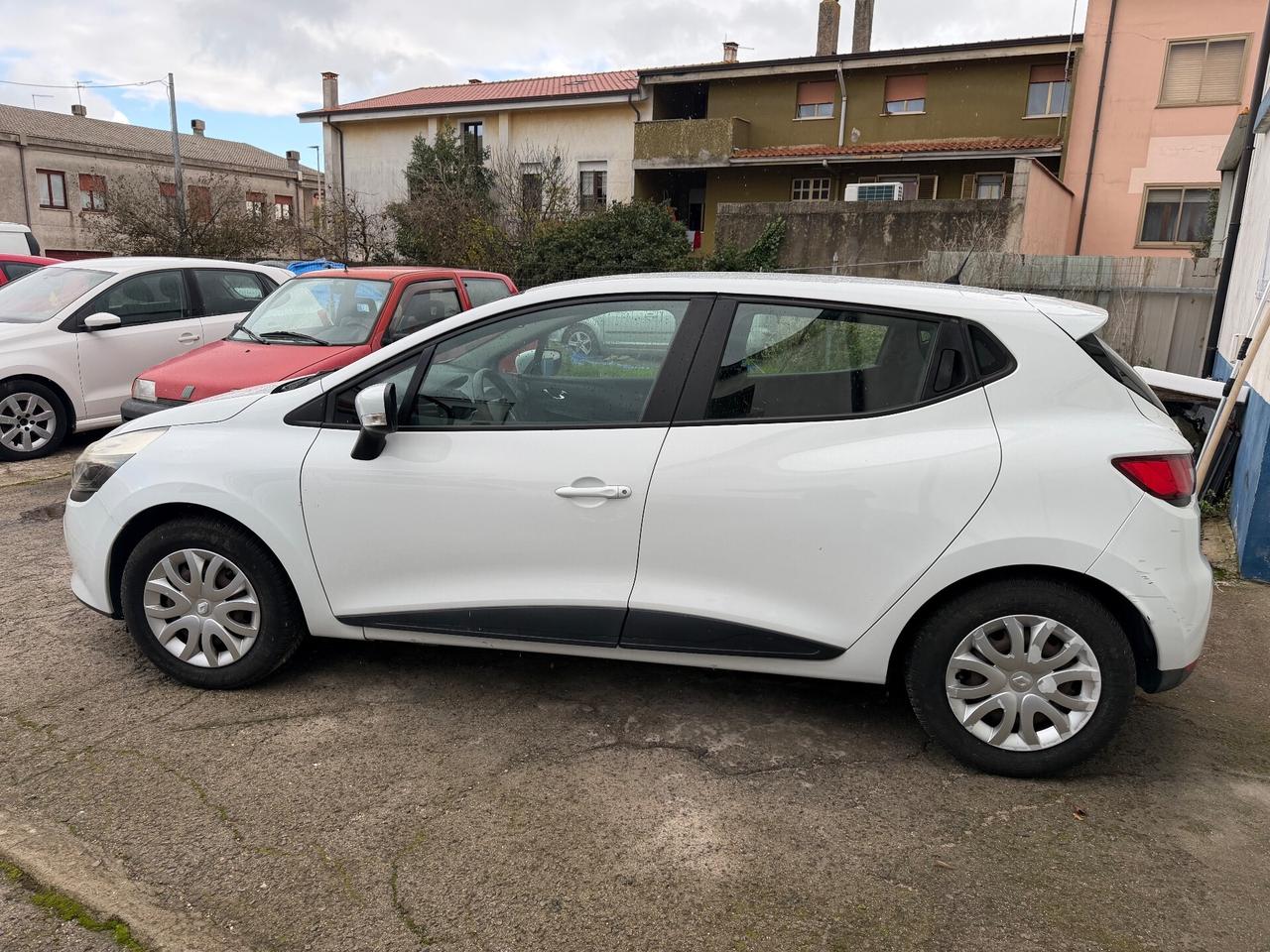 Renault Clio 1.2 75CV 5 porte Live 74 mila km