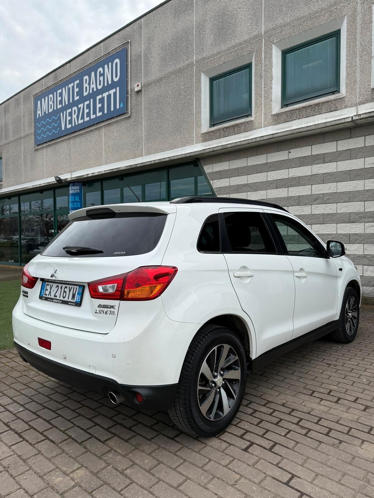 Mitsubishi ASX 1.8 DI-D 150 CV 4WD Intense Panoramic