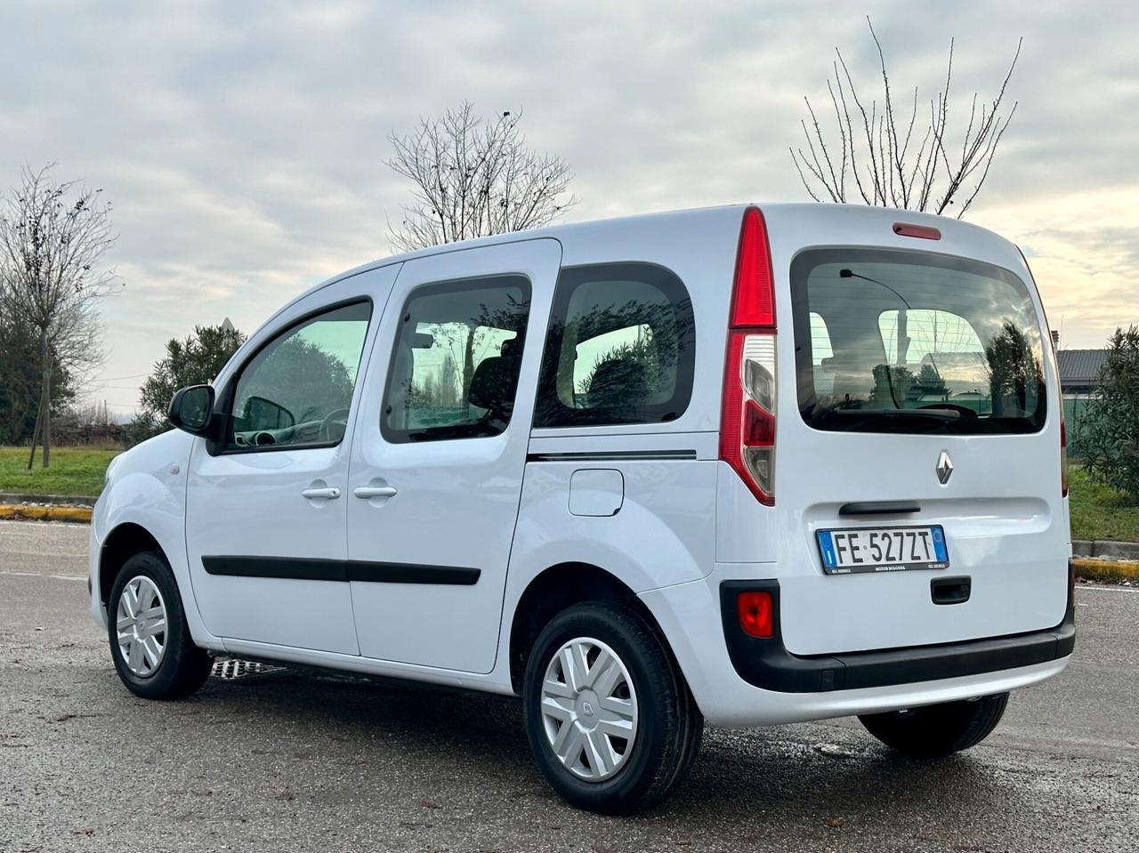 Renault Kangoo 1.5 dCi AUTOCARRO 5 POSTI 1.5 DCI EUR6