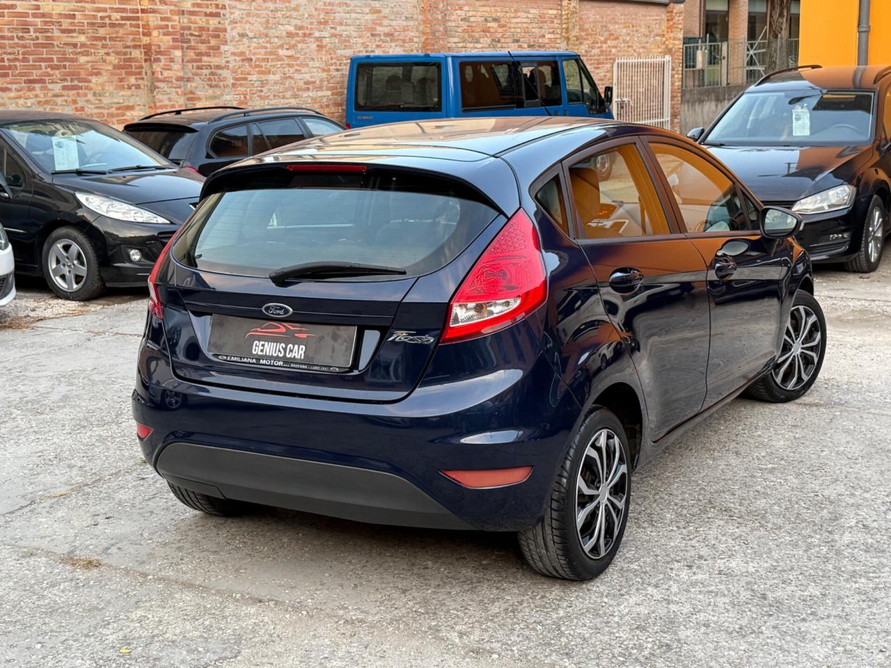 Ford Fiesta 1.4 5P GPL