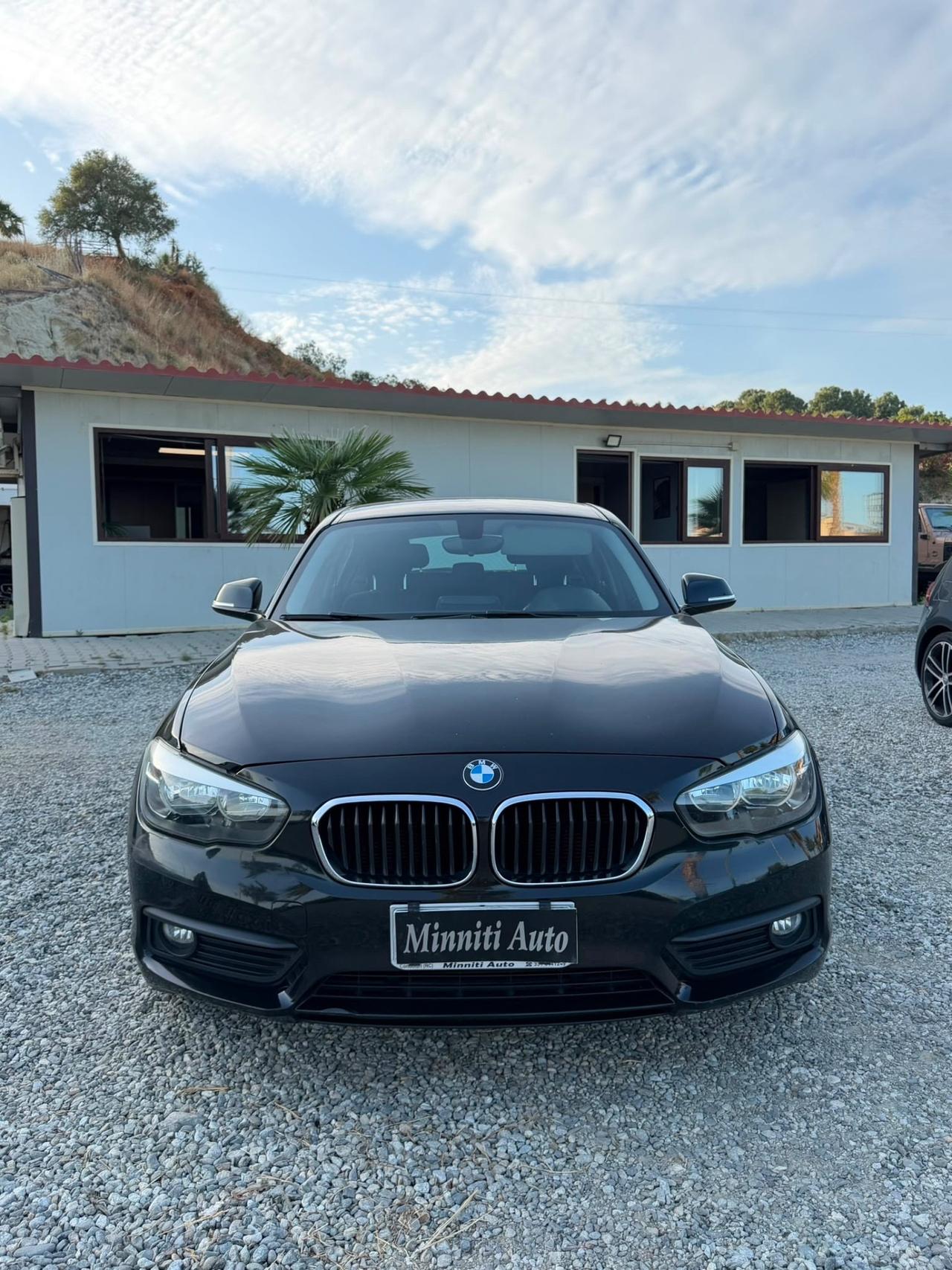 Bmw 116 116d 5p. Urban