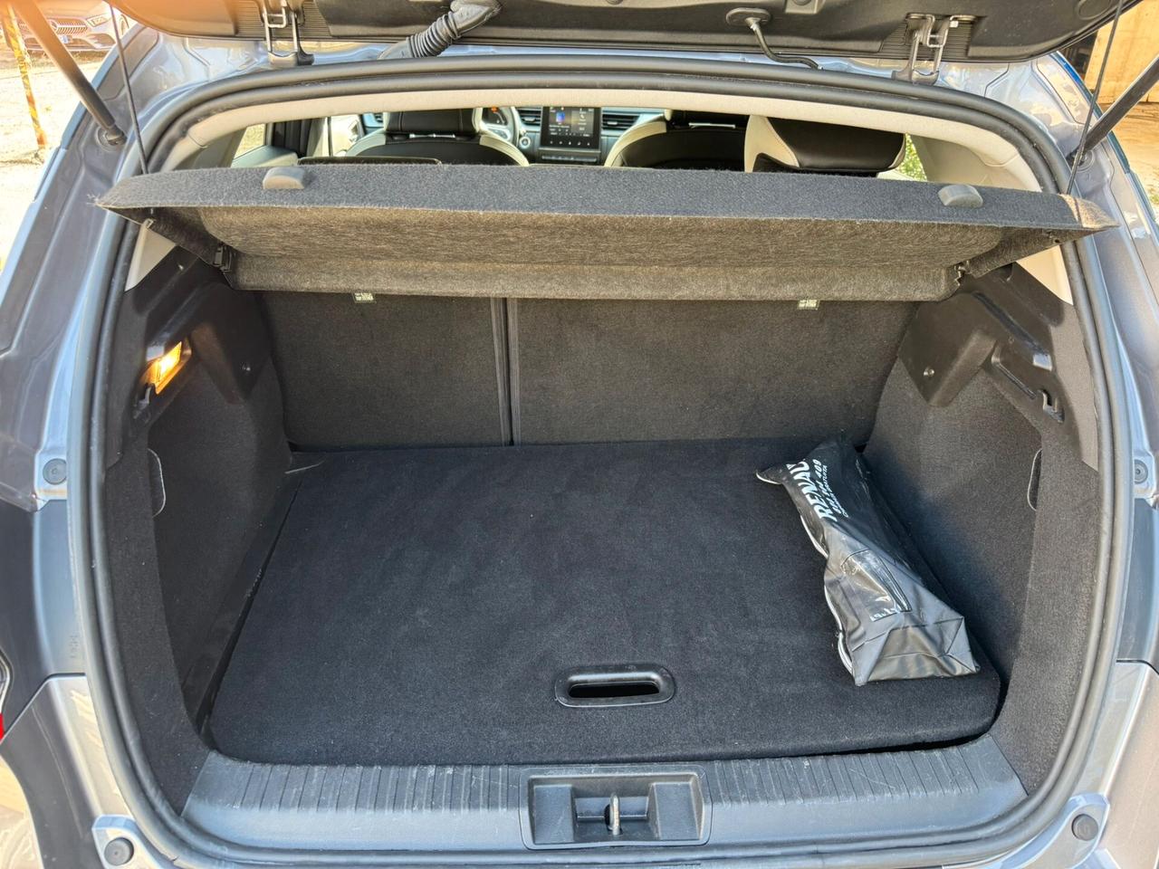Renault Captur TCe 90 CV Intens