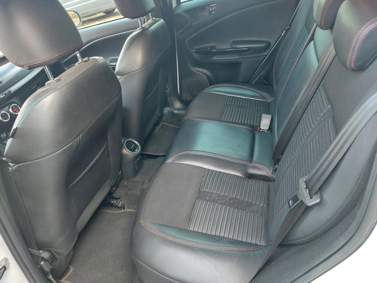 Alfa Romeo Giulietta 2.0 JTDm-2 170 CV TCT STUPENDA