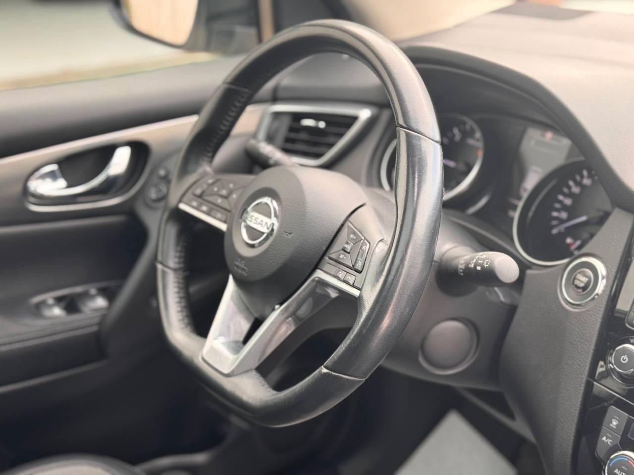 Nissan Qashqai 1.5 dCi N-Connecta