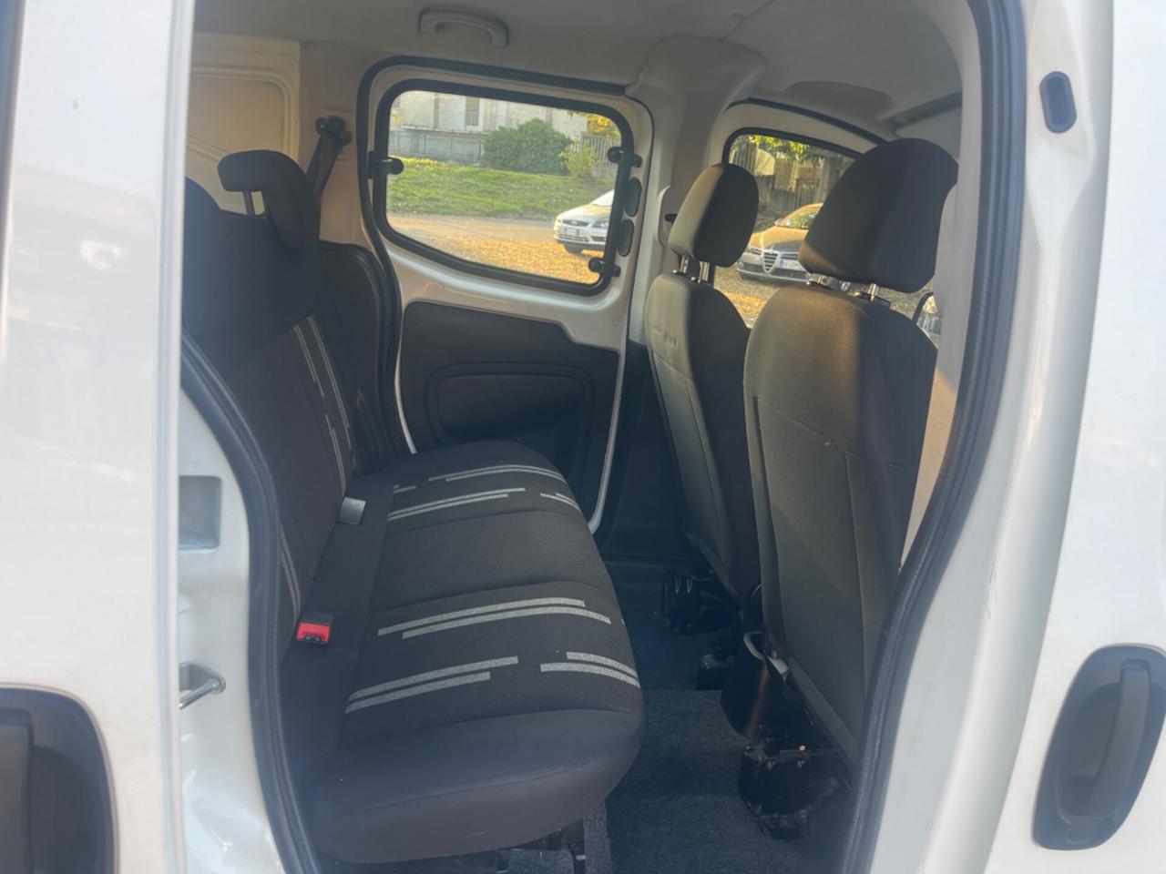 Fiat Fiorino 1.3 MJT 95CV Combi Semivetrato Neopatentati 5 posti 2011