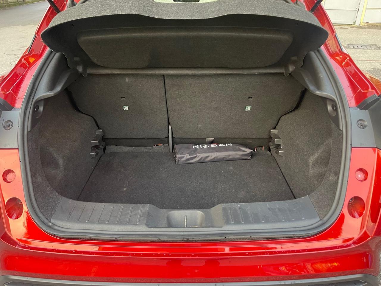 Nissan Juke N-Connecta 1.0 DIG-T 114 #7940