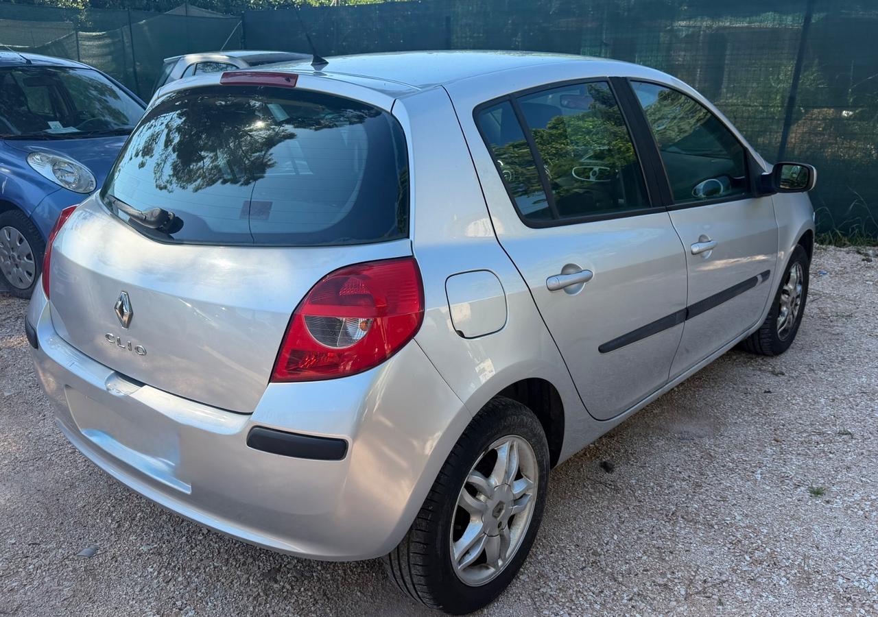 Renault Clio Storia 1.5 dCi 65CV 5 porte Confort
