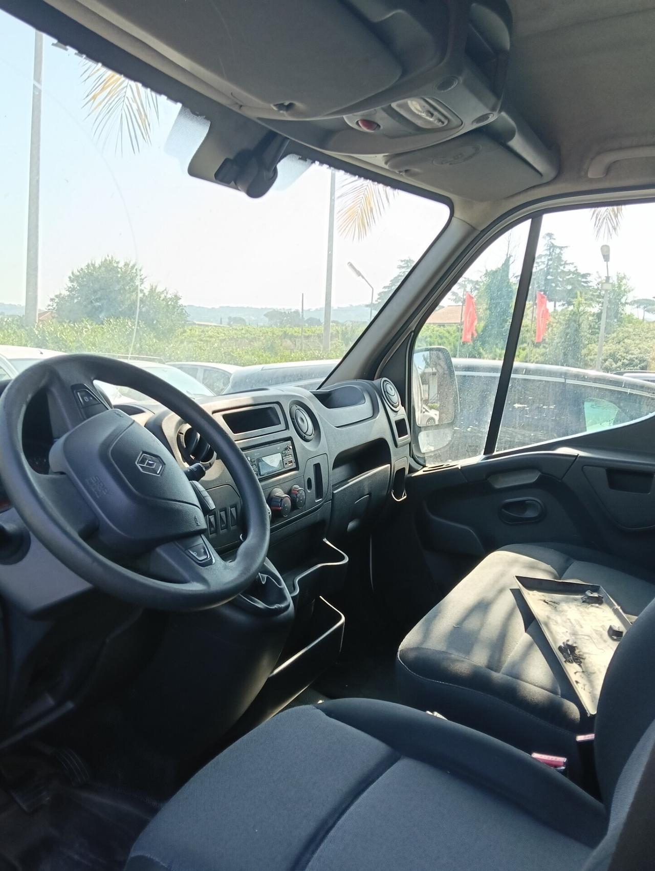 Renault master2019 euro 9500+iva