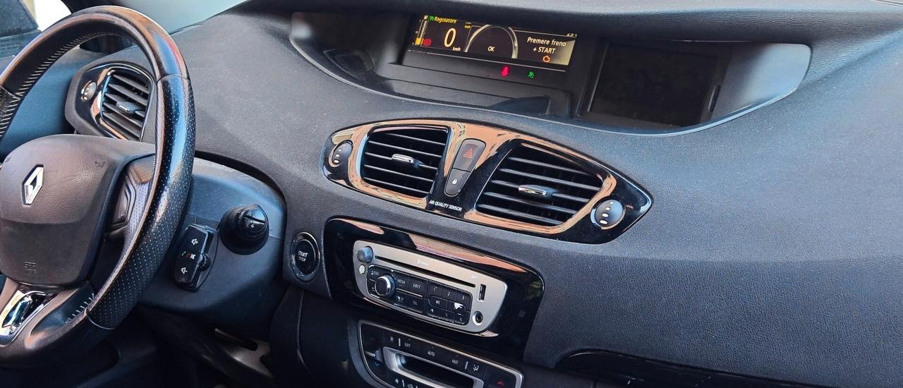 Renault Scénic 1.5 dCi 110CV S&S Bose