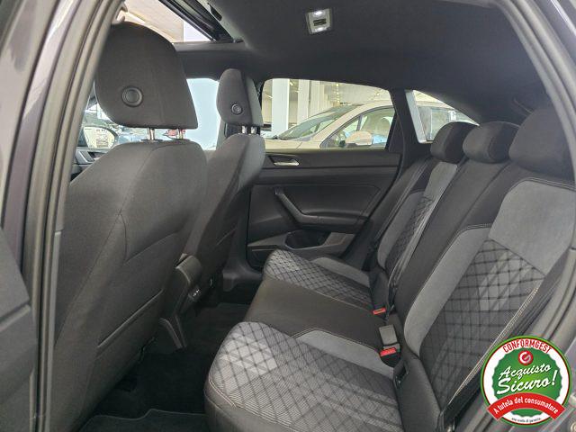 VOLKSWAGEN Taigo 1.0 TSI 115 CV R-Line + Tetto