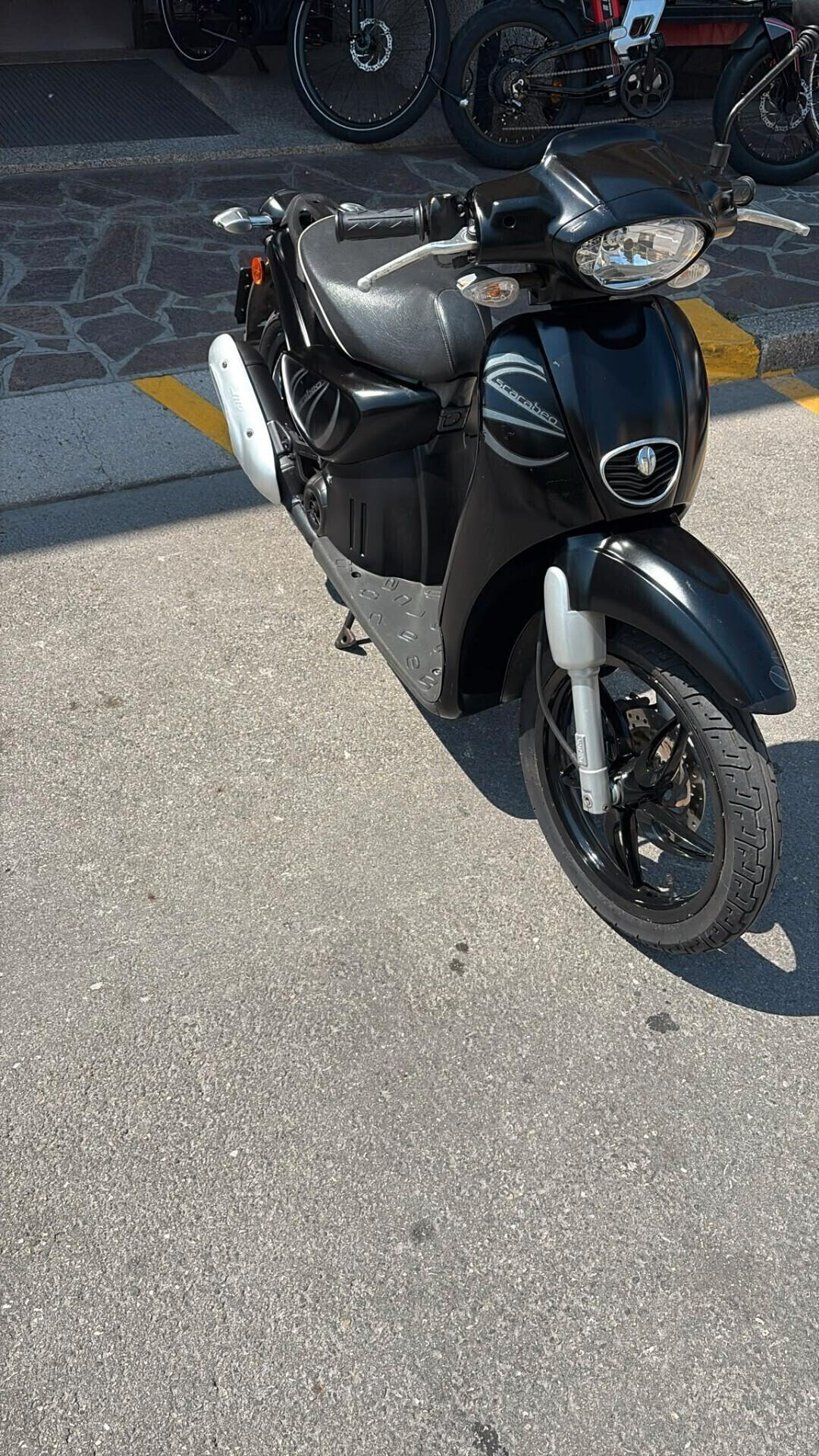 Aprilia Scarabeo Street Nero 50 2T 0412018