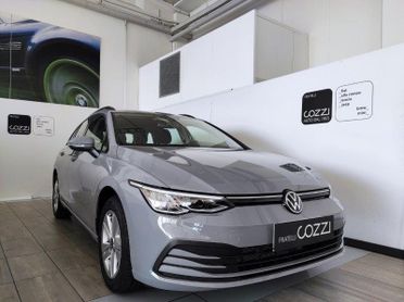 VOLKSWAGEN Golf 8ª serie - Golf Variant 1.0 eTSI EVO DSG Life