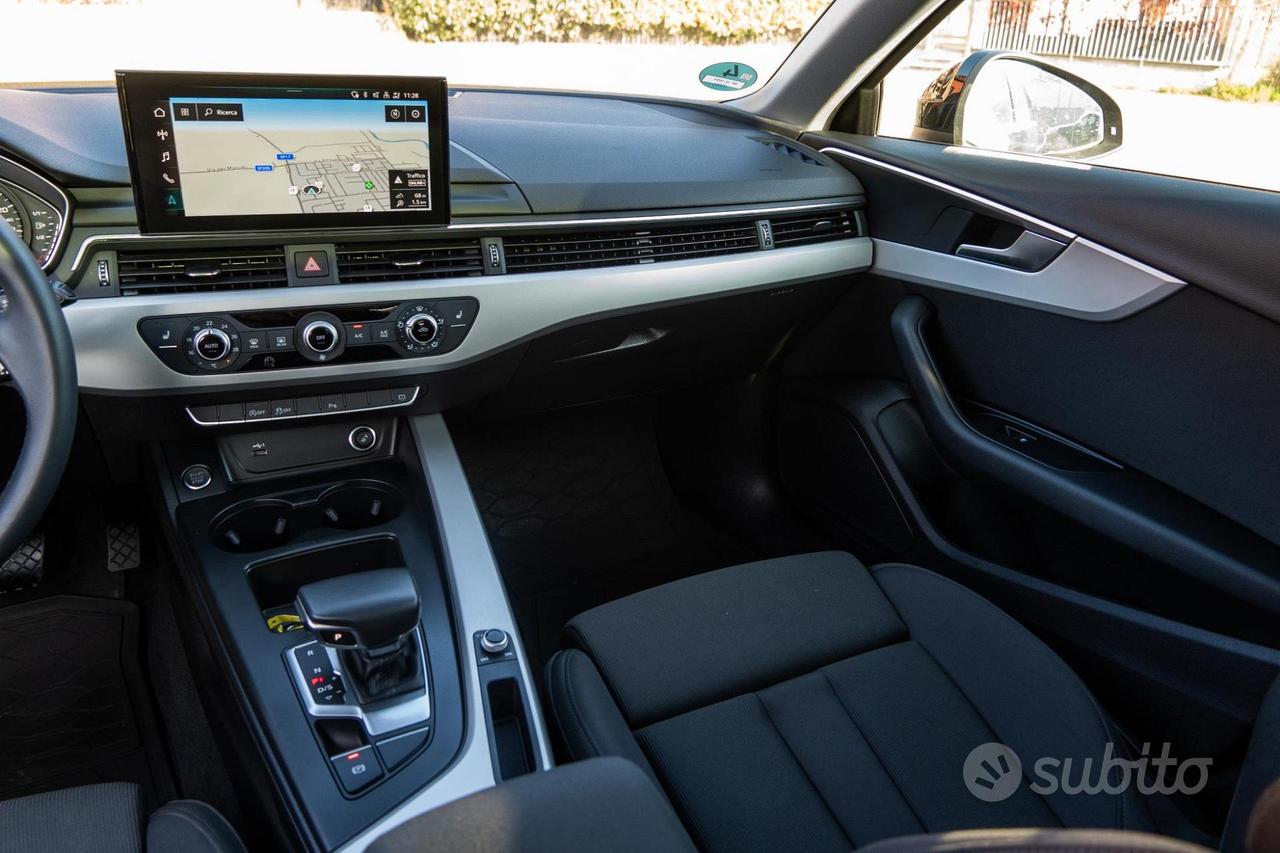 Audi A4 Avant 35 TDI Hybrid 163CV S Tronic MHEV -