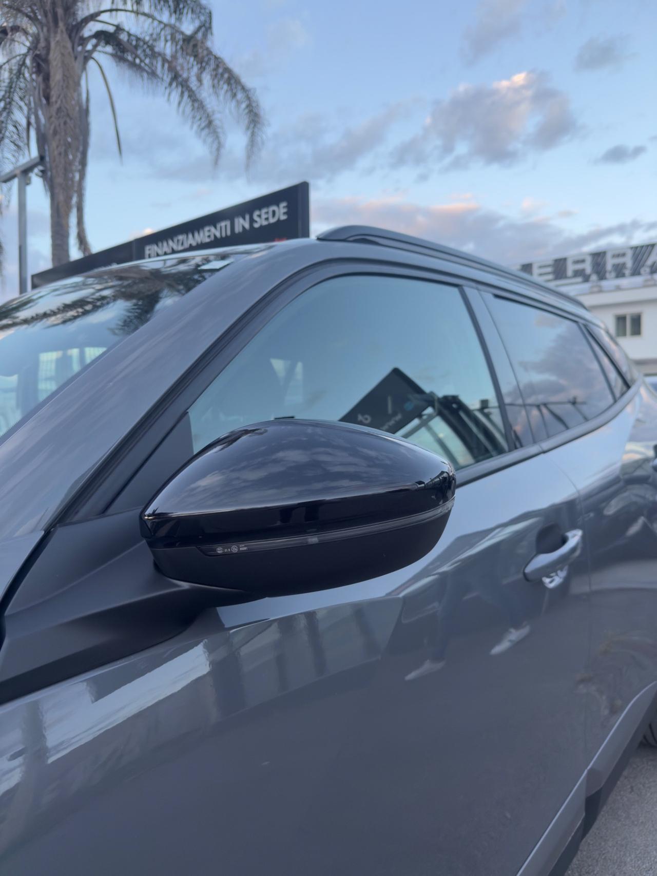 Peugeot 2008 BlueHDi 130 S&S EAT8 Allure Pack