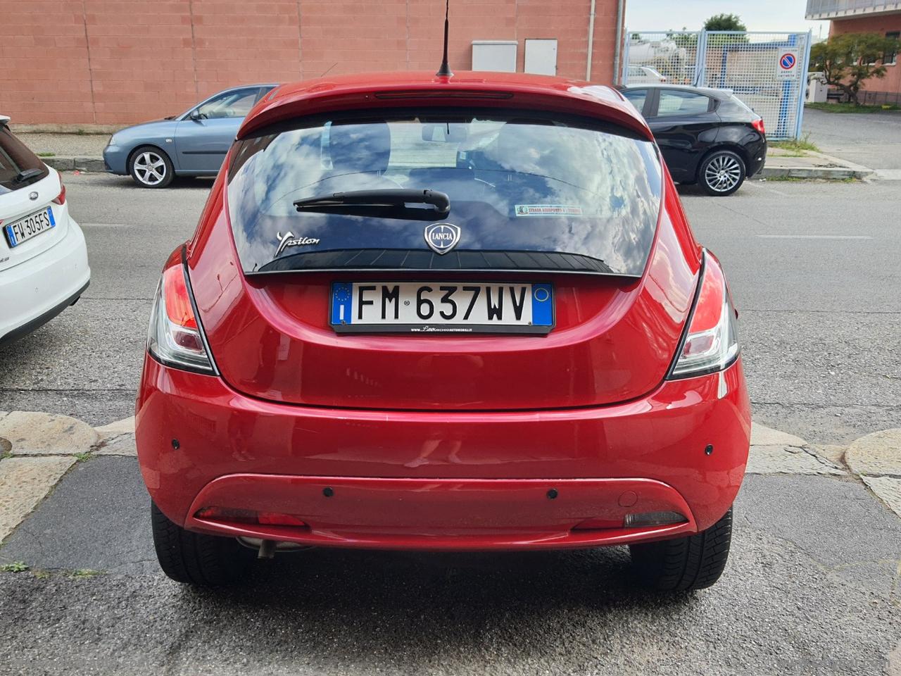 LANCIA Ypsilon 1.2 69 CV 5p. GPL Ecochic