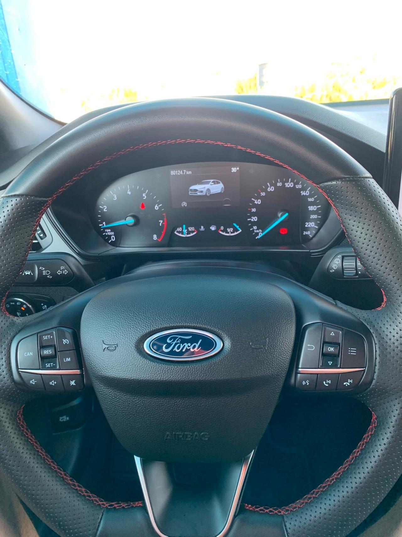 Ford Focus 1.0 EcoBoost Hybrid 125 CV 5p. ST-Line