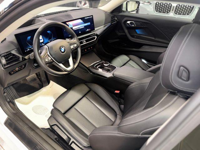 BMW 218 i Coupé *CERCHI 19*TETTO*UNIPROP*HEAD UP*