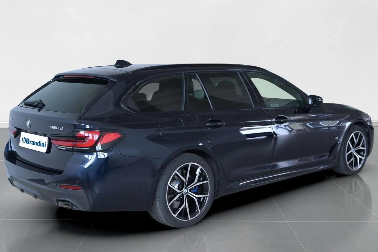 BMW 520d Touring mhev 48V xdrive Msport auto