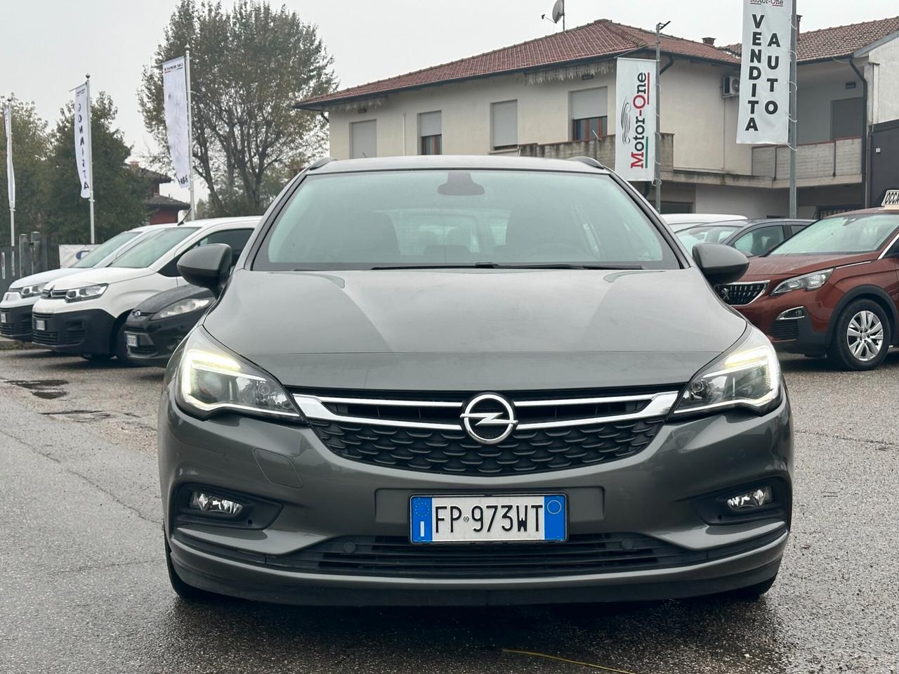 Opel Astra 1.6 CDTi 110CV Sports Tourer Innovation