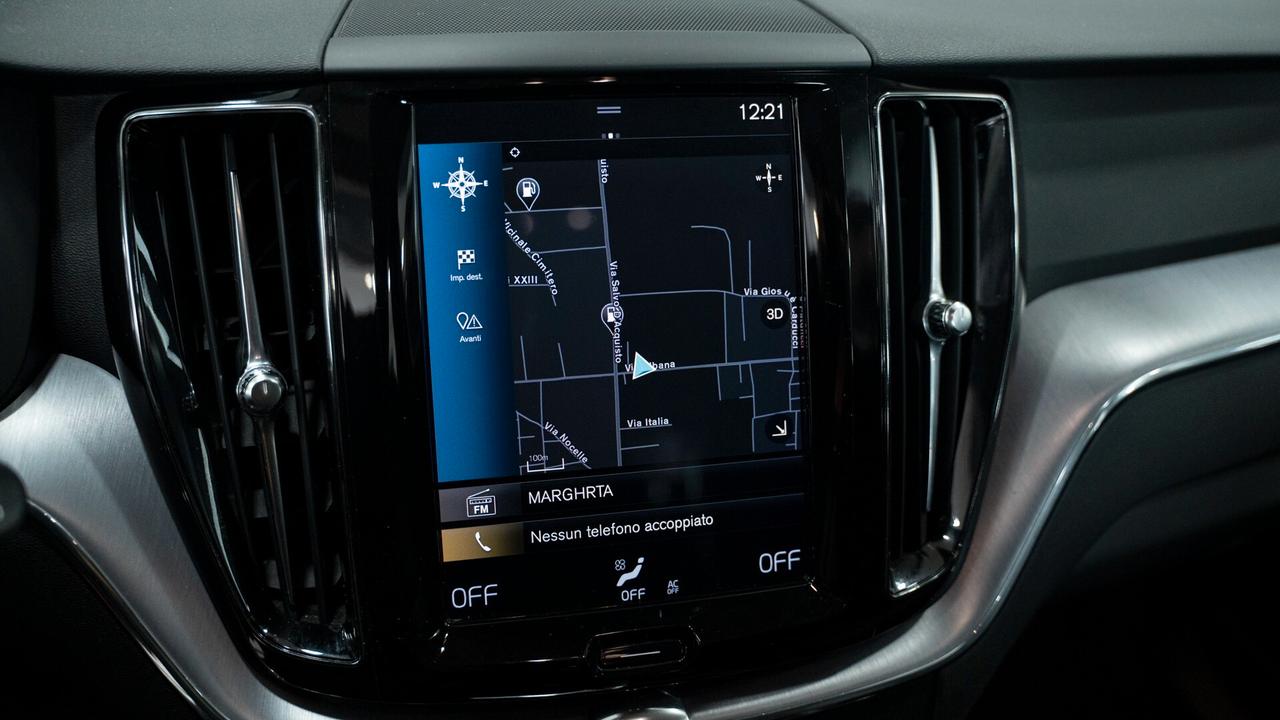 Volvo XC 60 XC60 B4 2.0 AWD GEARTRONIC BUSINESS PLUS PELLE LED NAVI FULL OPTIONAL