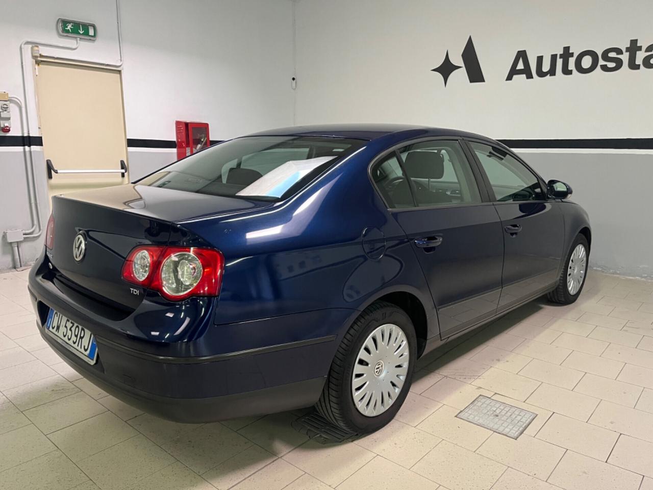 Volkswagen Passat 1.9 TDI/105CV berlina