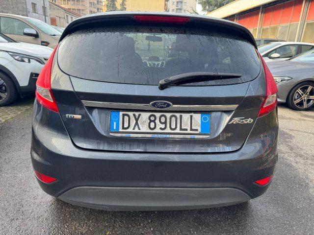 FORD Fiesta + 1.4 TDCi 68CV 5 porte