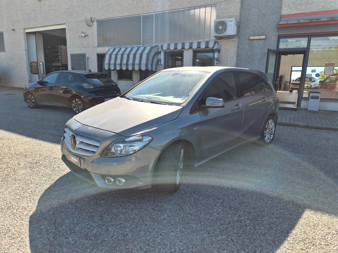Mercedes-benz B 180 Advanced